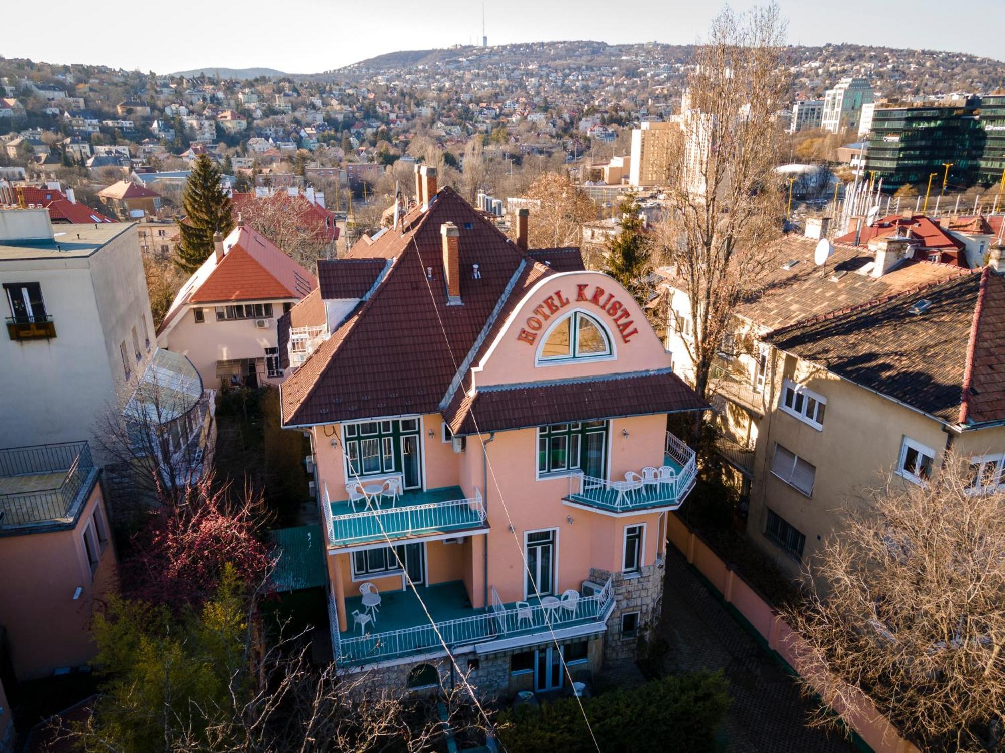 Hotel Kristal Gellert Hill Budapesta Exterior foto