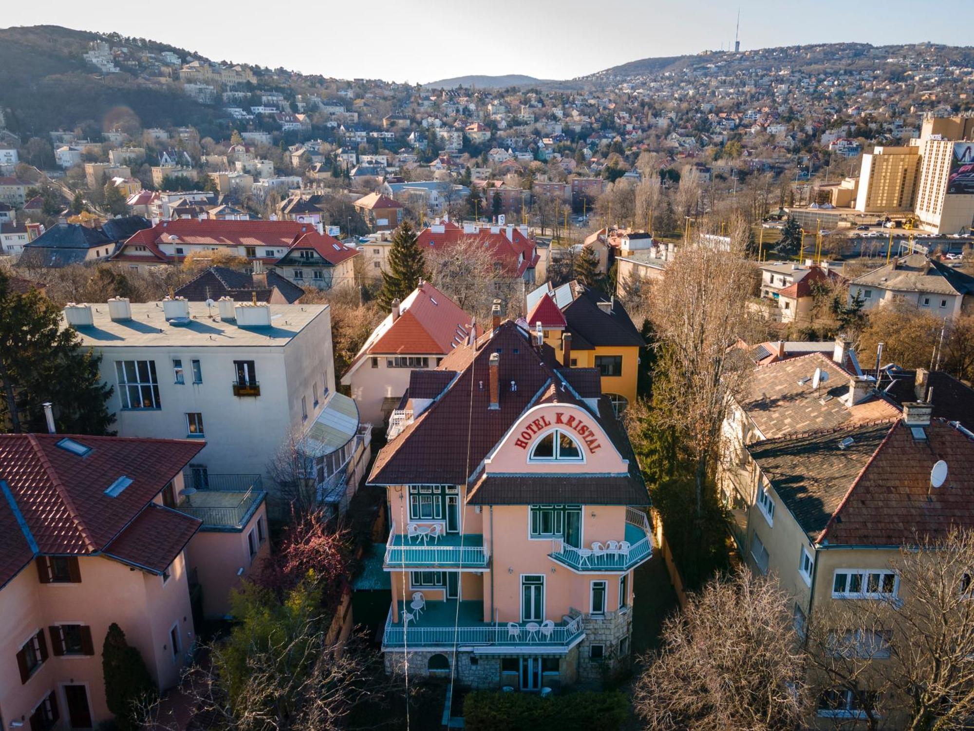 Hotel Kristal Gellert Hill Budapesta Exterior foto